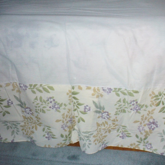 Martex Queen bedskirt, new (#EV701) - Picture 3 of 5